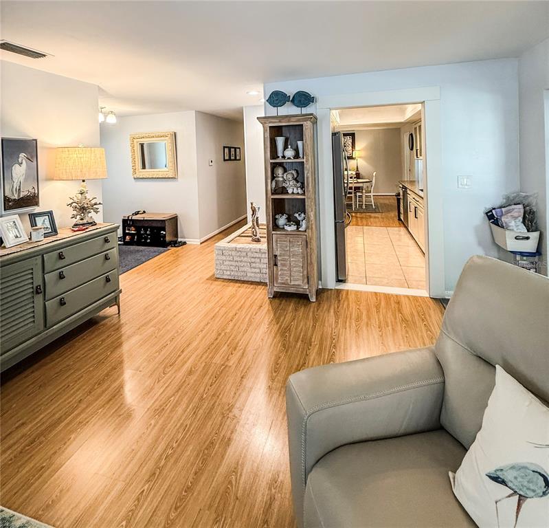 2058 Nursery Road Clearwater, FL 33764 - Photo 35 of 76