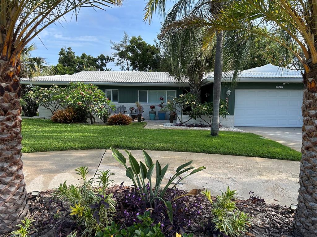 2058 Nursery Road Clearwater, FL 33764 - Photo 4 of 76