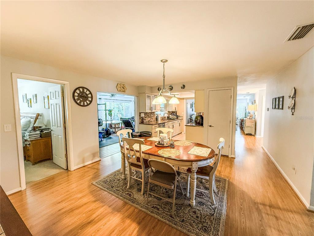 2058 Nursery Road Clearwater, FL 33764 - Photo 43 of 76