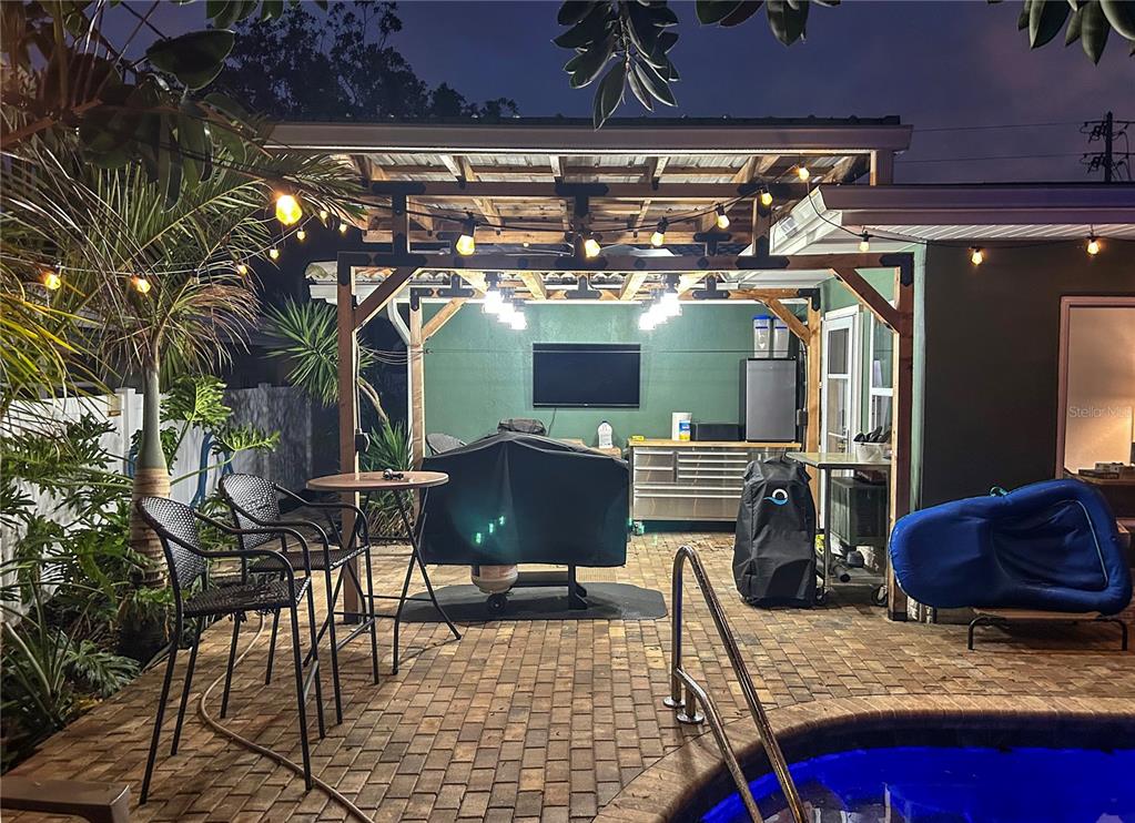2058 Nursery Road Clearwater, FL 33764 - Photo 69 of 76