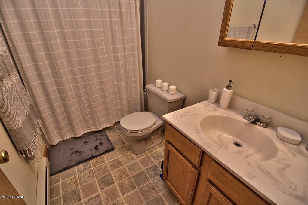 2661 Rockway Road Lake Ariel, PA 18436 - Photo 16 of 62
