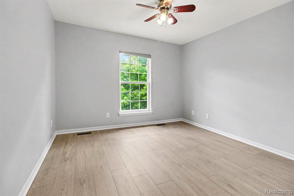 49756 Great Falls Road Canton, MI 48188 - Photo 25 of 42