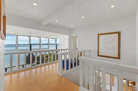 $4,477,000 | 5002 Paradise Drive, Tiburon, CA 94920