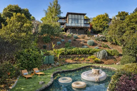 $4,477,000 | 5002 Paradise Drive, Tiburon, CA 94920