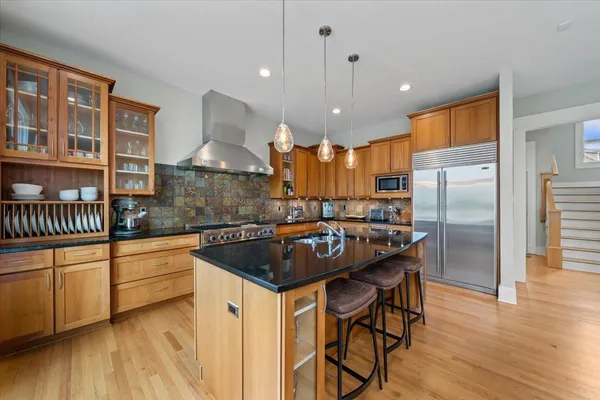 $1,050,000 | 936 River Park Drive, Memphis, TN 38103