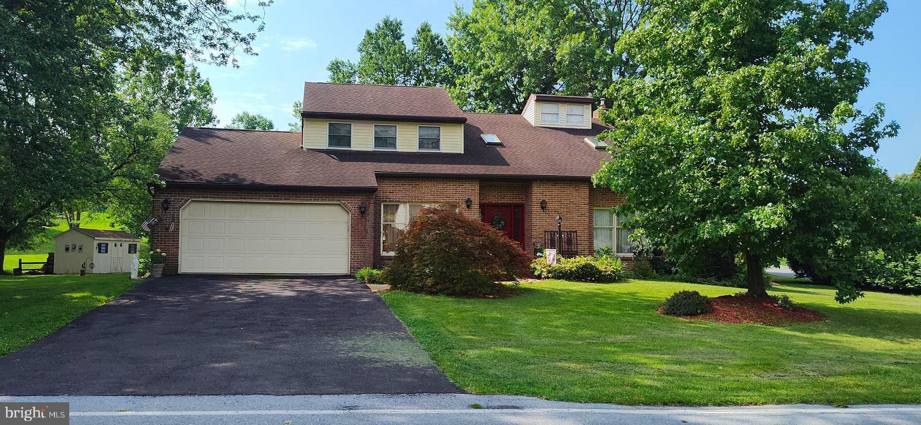 121 Green Road Reading, PA 19606 - Photo 2 of 53 Gallery Image 2