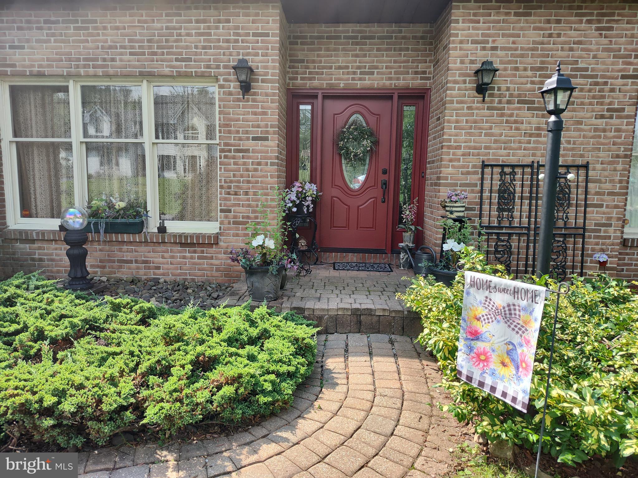 121 Green Road Reading, PA 19606 - Photo 4 of 53 Gallery Image 4