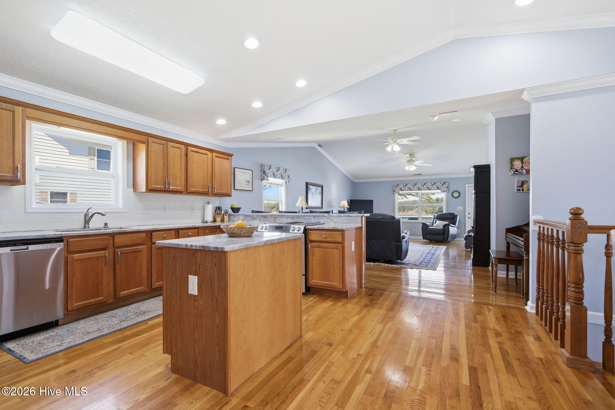 260 Hill Road Smyrna, NC 28579 - Photo 10 of 60 kitchen