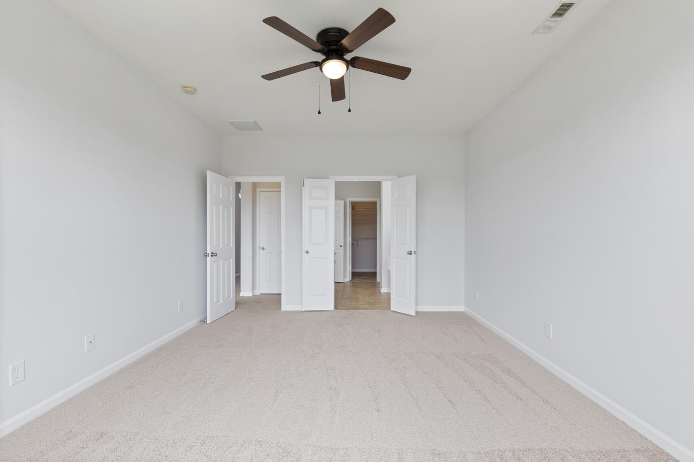 336 Lochmoore Loop Myrtle Beach, SC 29588 - Photo 17 of 40 Gallery Image 17