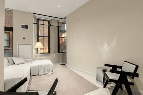 $998,000 | 346 Congress Street, Unit 108, Boston, MA 02210