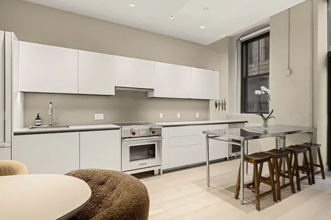 $998,000 | 346 Congress Street, Unit 108, Boston, MA 02210