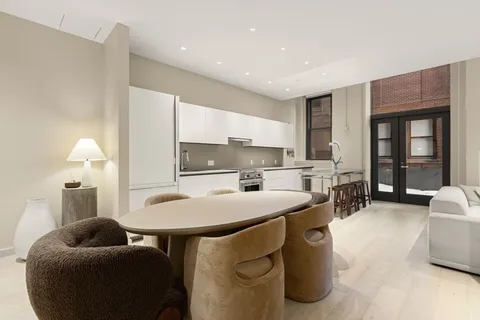 $998,000 | 346 Congress Street, Unit 108, Boston, MA 02210