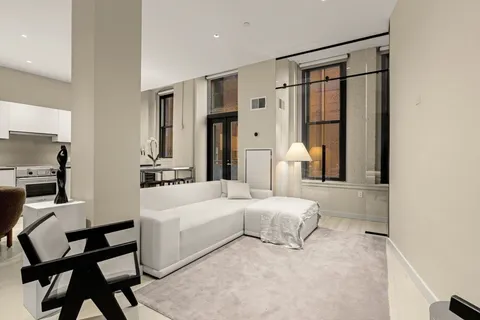 $998,000 | 346 Congress Street, Unit 108, Boston, MA 02210