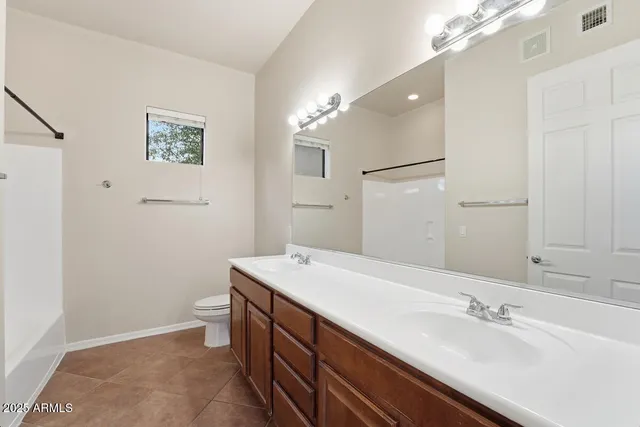 $1,595 | 3330 South Gilbert Road, Unit 2003, Chandler, AZ 85286