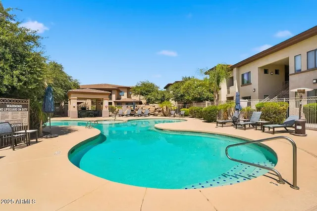 $1,595 | 3330 South Gilbert Road, Unit 2003, Chandler, AZ 85286