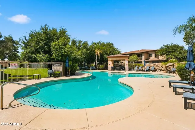 $1,595 | 3330 South Gilbert Road, Unit 2003, Chandler, AZ 85286