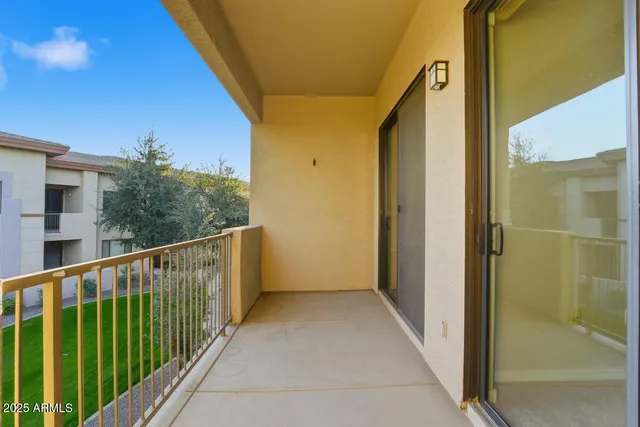 $1,595 | 3330 South Gilbert Road, Unit 2003, Chandler, AZ 85286