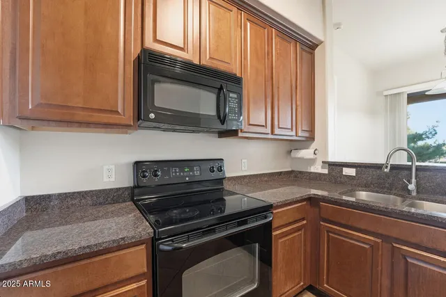 $1,595 | 3330 South Gilbert Road, Unit 2003, Chandler, AZ 85286