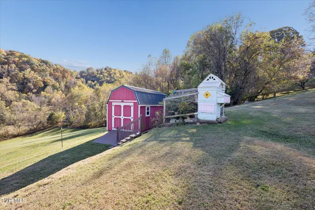 $435,000 | 289 Brookside Lane, Bluff City, TN 37618