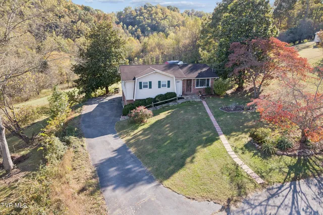 $435,000 | 289 Brookside Lane, Bluff City, TN 37618