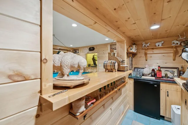 $1,050,000 | 250 Mere Point Road, Brunswick, ME 04011