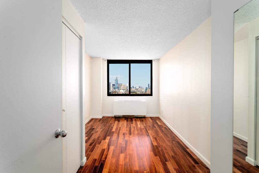 376 Broadway, Unit 18E Manhattan, NY 10013 - Photo 8 of 11