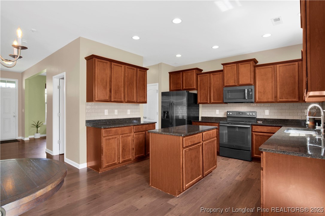 91 River Oak Street Spring Lake, NC 28390 - Photo 14 of 39