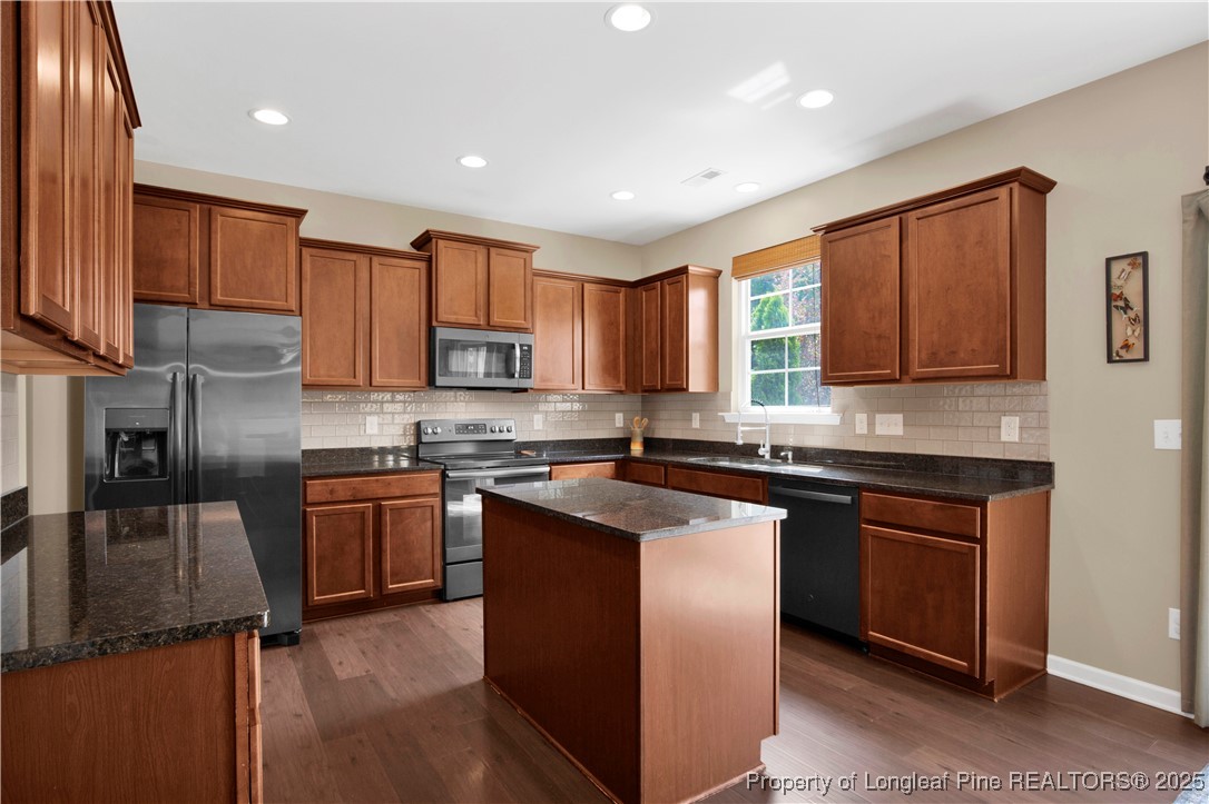 91 River Oak Street Spring Lake, NC 28390 - Photo 3 of 39