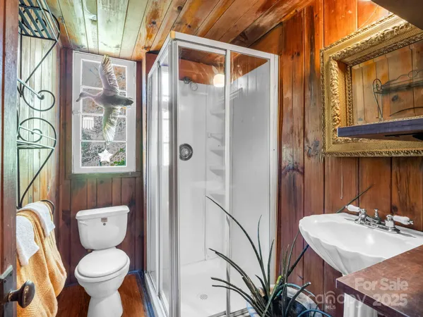 $569,000 | 712 Main Street, Black Mountain, NC 28711