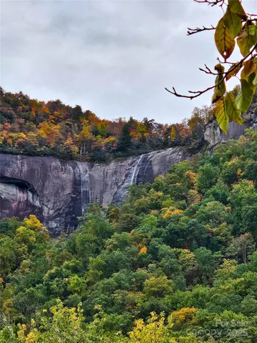 $599,000 | 712 Main Street, Black Mountain, NC 28711