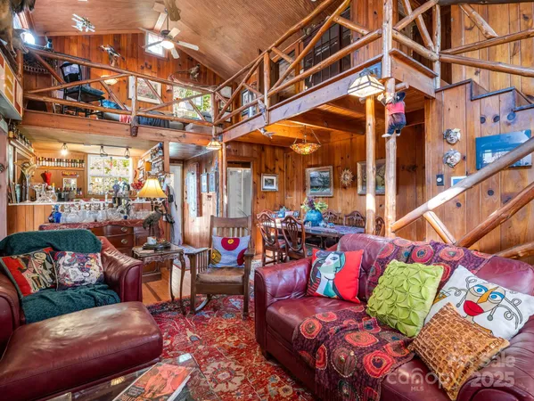 $569,000 | 712 Main Street, Black Mountain, NC 28711