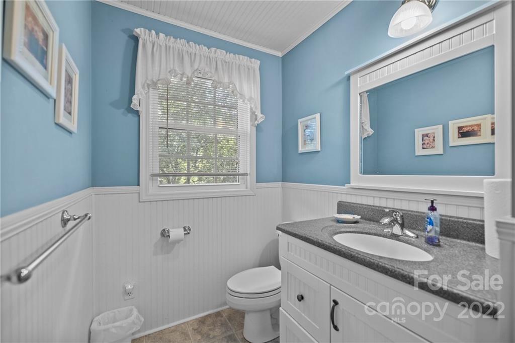 2024 Robin Road Salisbury, NC 28144 - Photo 23 of 40 Gallery Image 23
