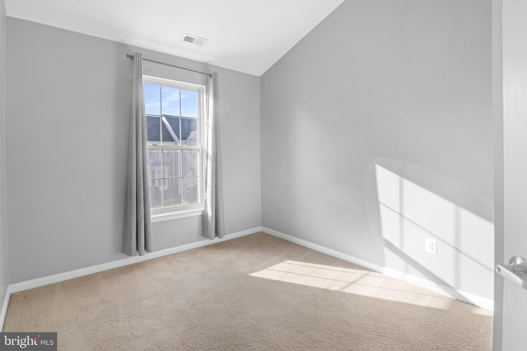 2020 Puritan Terrace Annapolis, MD 21401 - Photo 19 of 33 a view of an empty room with a window