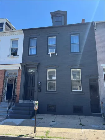 $1,250 | 237 North Eighth Street, Unit 1, Allentown, PA 18102