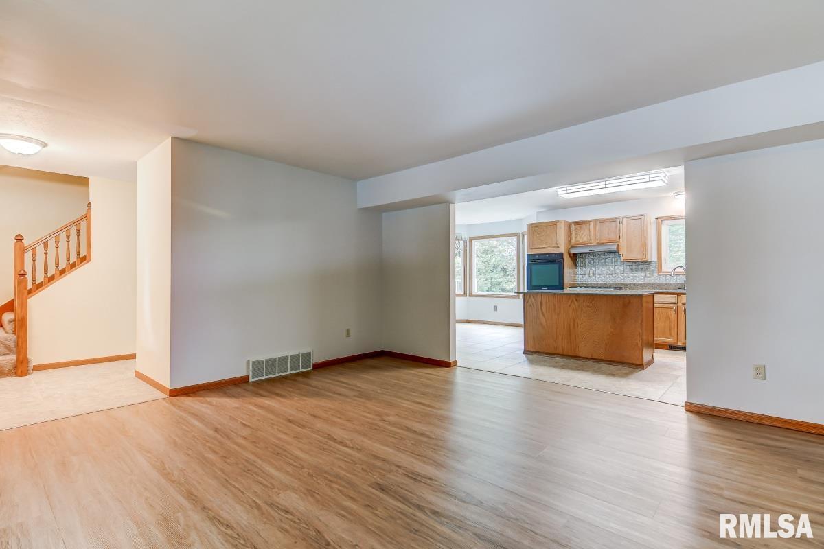23 Taft Drive Rochester, IL 62563 - Photo 8 of 45