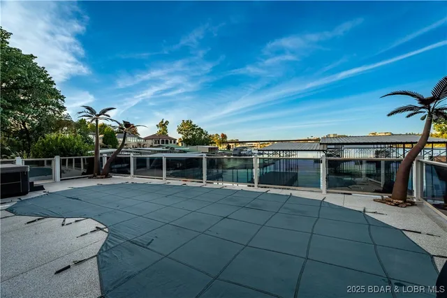 $2,450,000 | 816 Via Del Lago Drive, Sunrise Beach, MO 65079