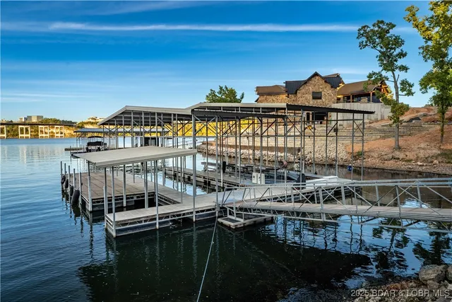 $2,450,000 | 816 Via Del Lago Drive, Sunrise Beach, MO 65079