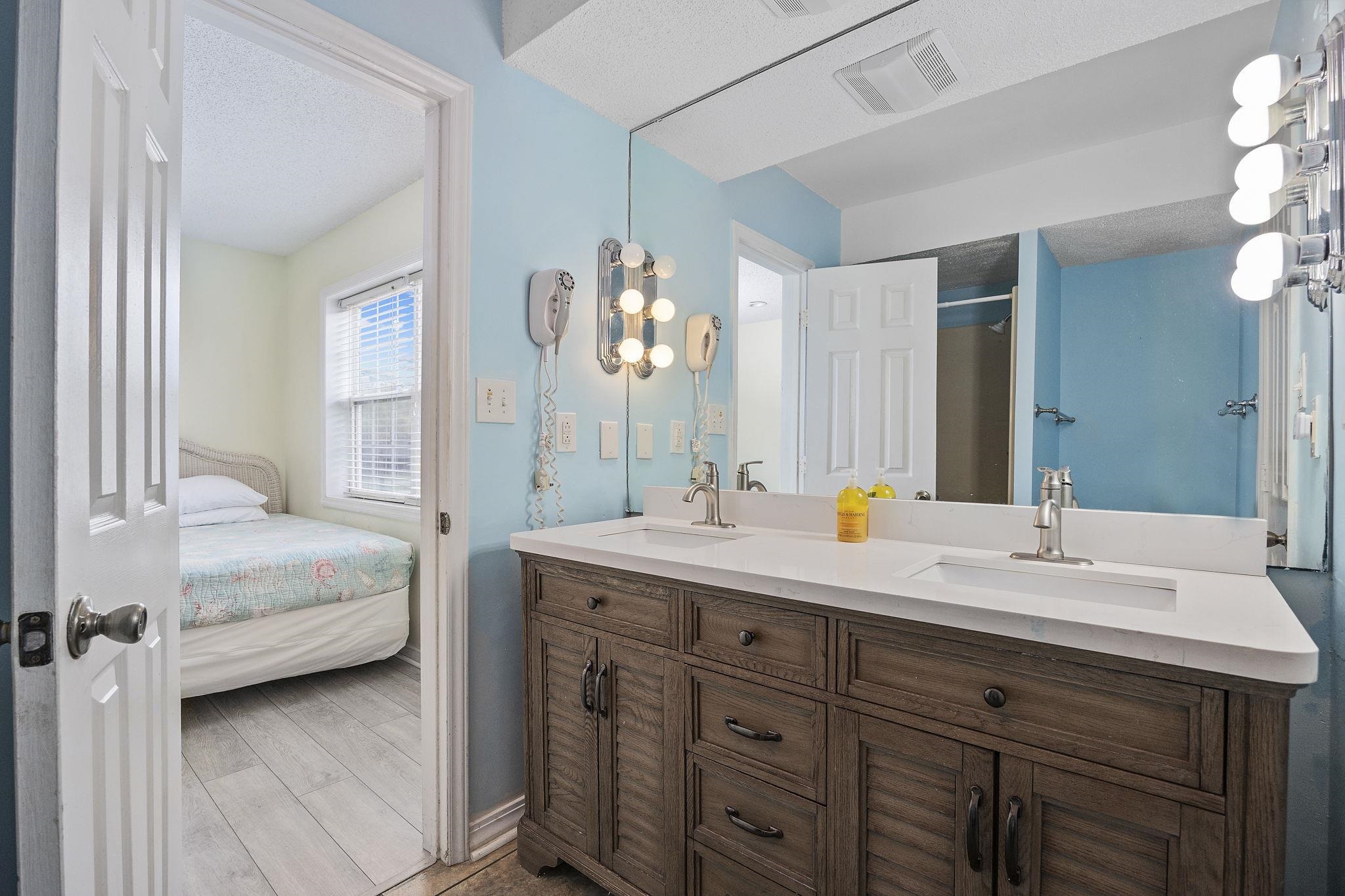 510 Ocean Boulevard South Surfside Beach, SC 29575 - Photo 12 of 40