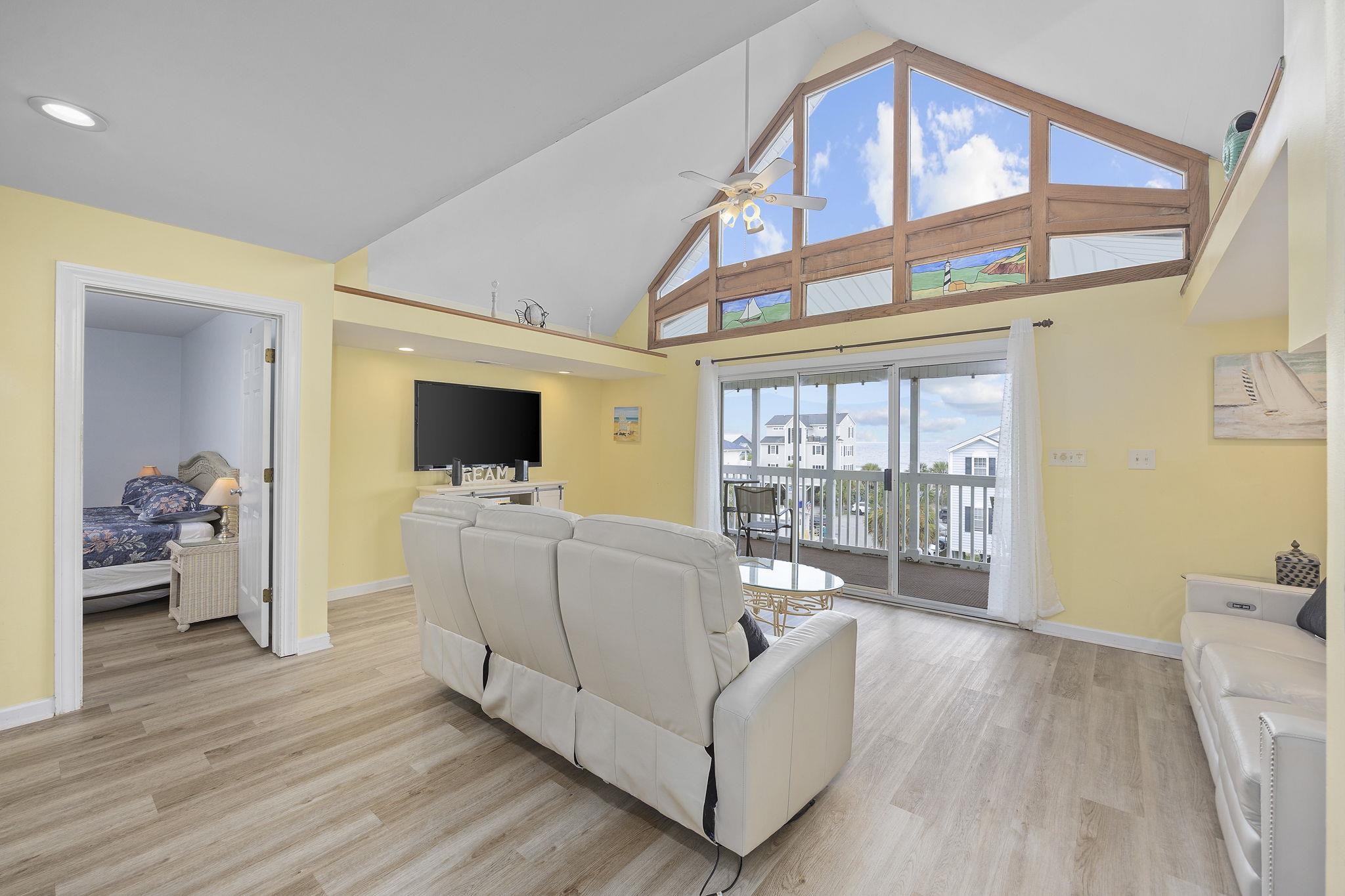 510 Ocean Boulevard South Surfside Beach, SC 29575 - Photo 5 of 40