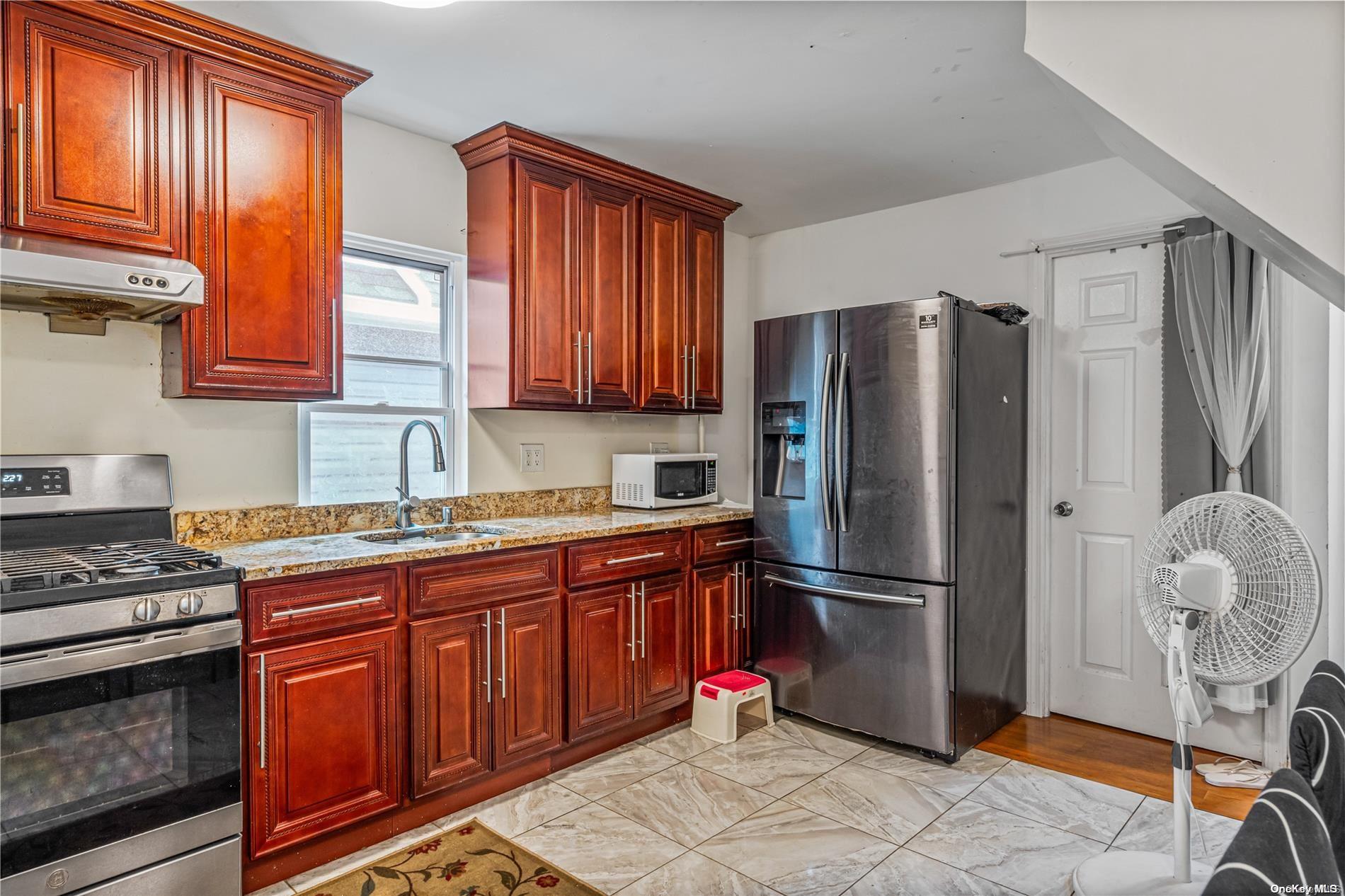 89-05 145th Street Queens, NY 11435 - Photo 19 of 28