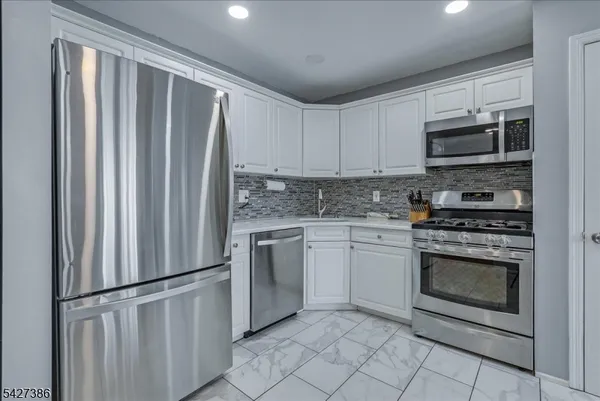 $449,900 | 48 Buchanon Court, West Orange, NJ 07052