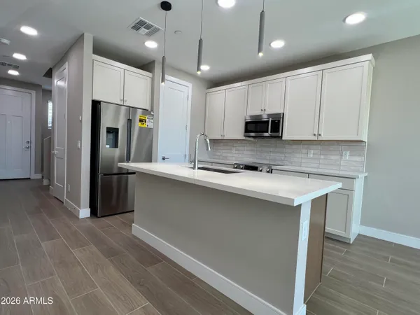 $2,775 | 1015 East Pasadena Avenue, Phoenix, AZ 85014