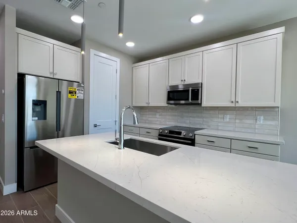 $2,775 | 1015 East Pasadena Avenue, Phoenix, AZ 85014