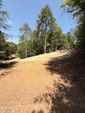 $178,000 | 1055 Big 4 Road, La Follette, TN 37766