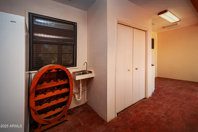 a view of a storage & utility room