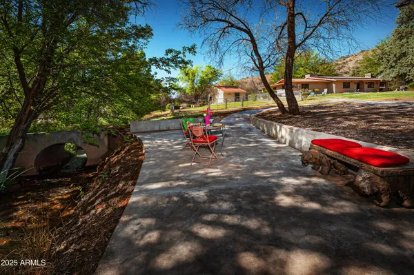 $895,000 | 1945 South Loy Road, Cornville, AZ 86325