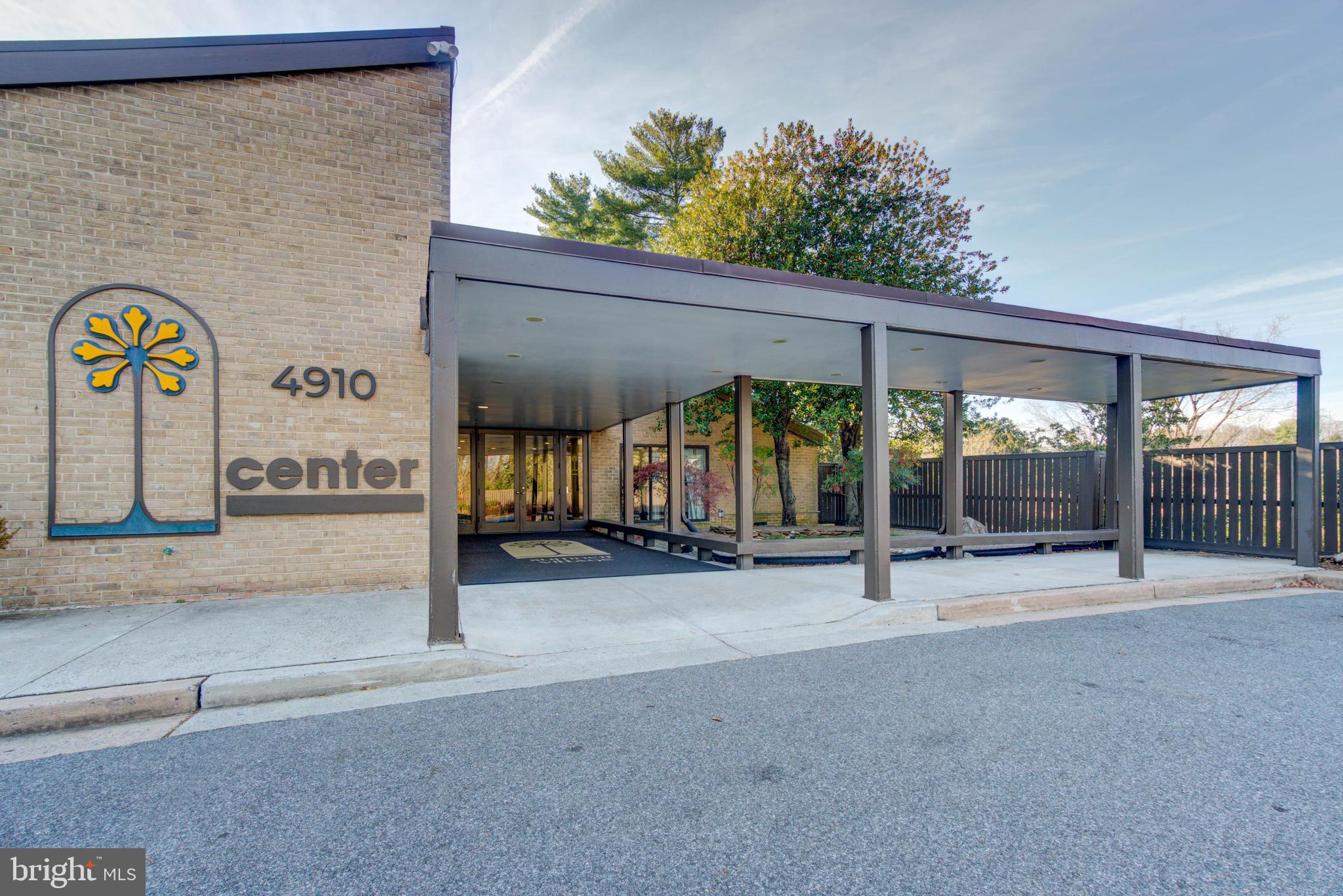 4936 Sentinel Drive, Unit 302 Bethesda, MD 20816 - Photo 45 of 52 Community Center & Outdoor Pool