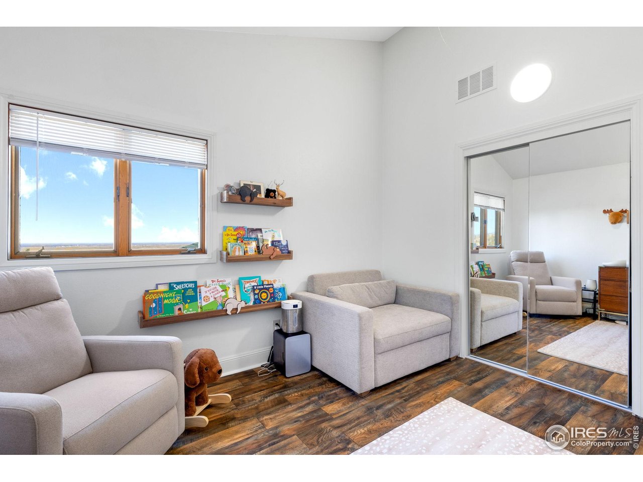 8543 Middle Fork Road Boulder, CO 80302 - Photo 34 of 48 a living room with furniture and a couch