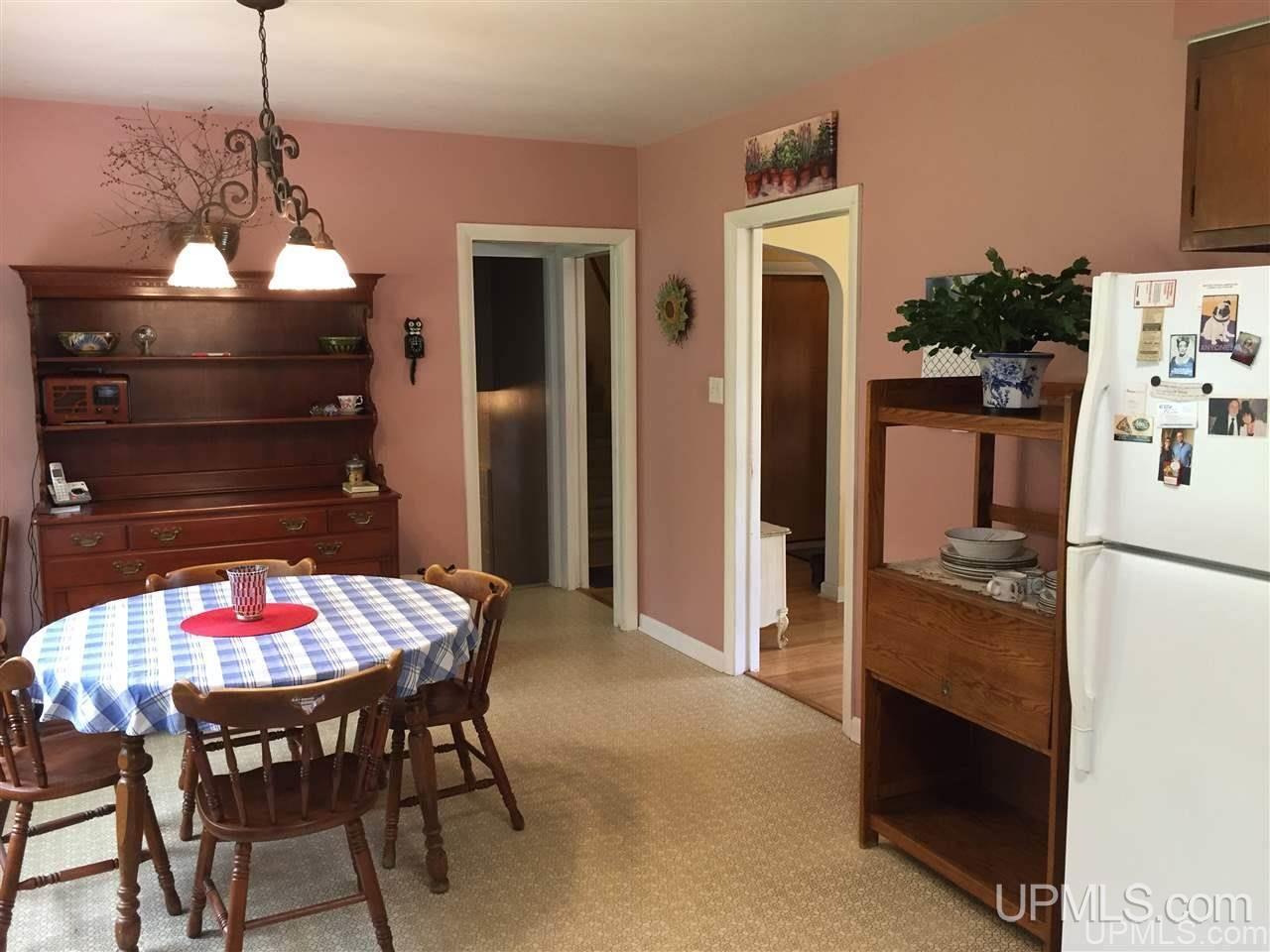 923 North Co Road Manistique, MI 49854 - Photo 7 of 8