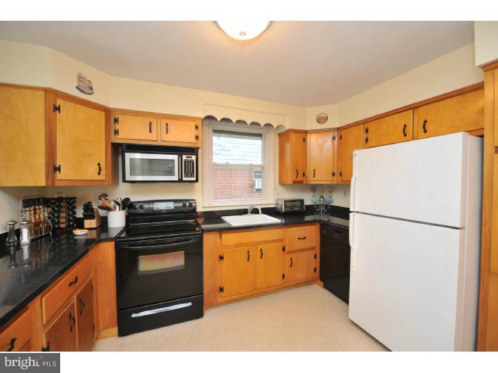 631 Wanamaker Road Jenkintown, PA 19046 - Photo 11 of 25 Kitchen
